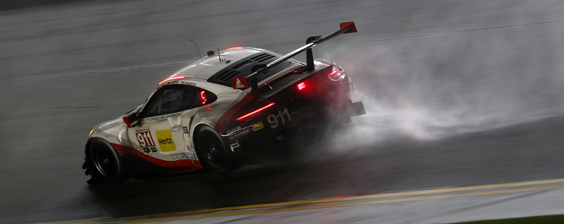Porsche 911 RSR and 911 GT3 R at 2017 IMSA Daytona 24 Hours